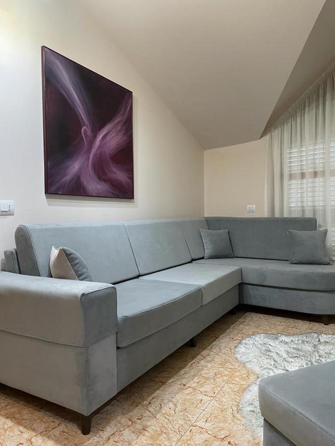 Maison Centre Шкодер Экстерьер фото