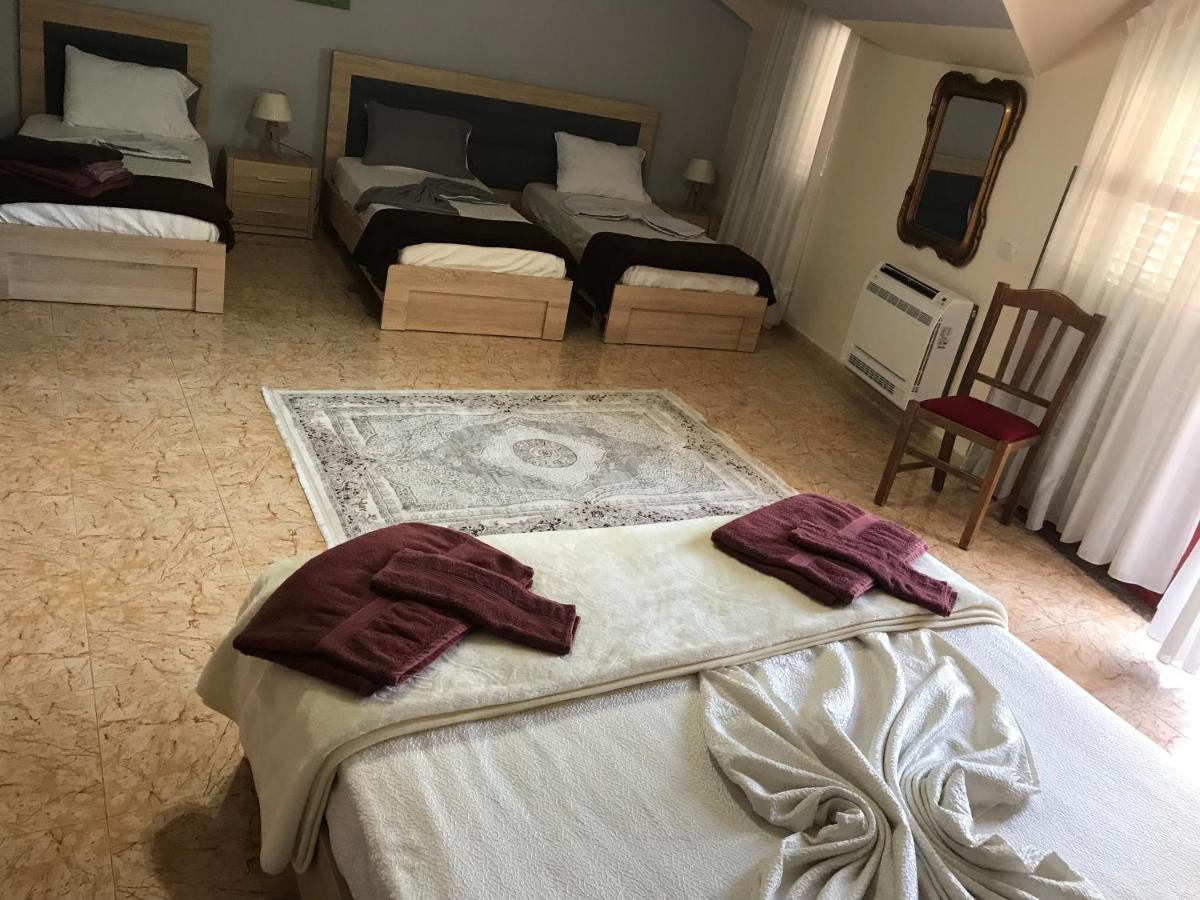 Maison Centre Шкодер Экстерьер фото