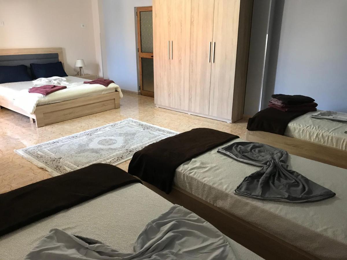 Maison Centre Шкодер Экстерьер фото
